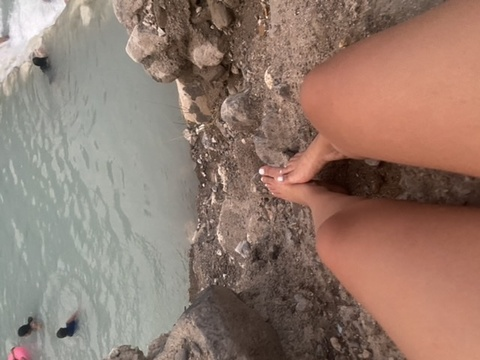 merakirmz OnlyFans - Free Access to 32 Videos & 49 Photos Onlyfans Free Access