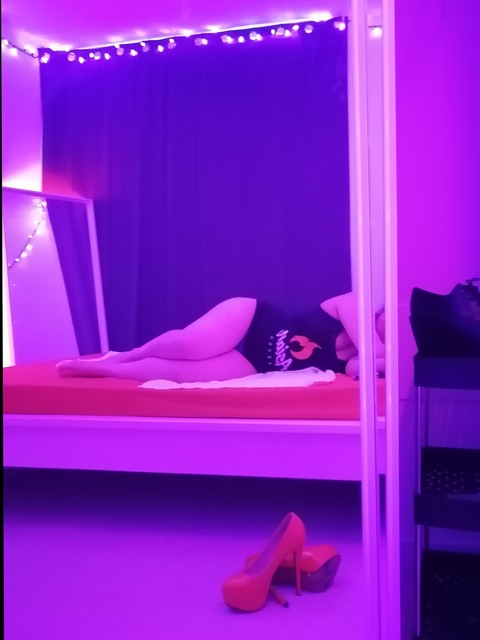 mercymagic OnlyFans - Free Access to 32 Videos & 49 Photos Onlyfans Free Access