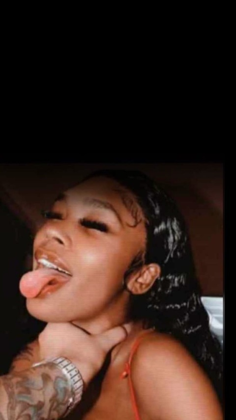 moneyybag OnlyFans - Free Access to 32 Videos & 49 Photos Onlyfans Free Access