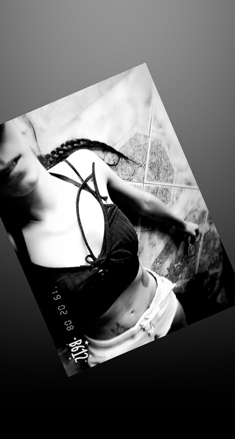 nanita OnlyFans - Free Access to 32 Videos & 49 Photos Onlyfans Free Access