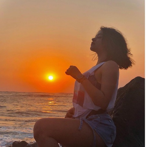 ninettguillen OnlyFans - Free Access to 32 Videos & 49 Photos Onlyfans Free Access