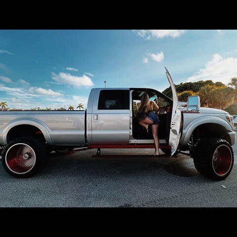 oceanlovee OnlyFans - Free Access to 32 Videos & 49 Photos Onlyfans Free Access