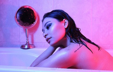 ohsaycanyouseemystars OnlyFans - Free Access to 32 Videos & 49 Photos Onlyfans Free Access