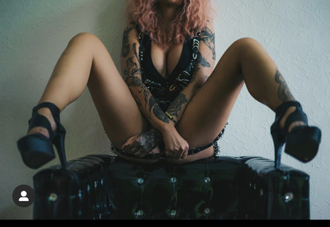 pamelapenelope OnlyFans - Free Access to 32 Videos & 49 Photos Onlyfans Free Access