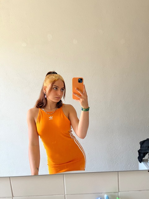 penelopewitch OnlyFans - Free Access to 32 Videos & 49 Photos Onlyfans Free Access