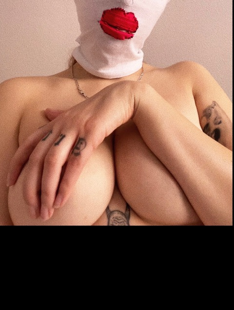 piiniila OnlyFans - Free Access to 32 Videos & 49 Photos Onlyfans Free Access