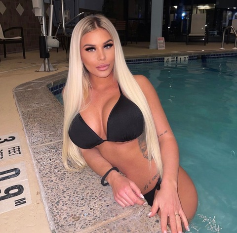 pinternataliaa OnlyFans - Free Access to 32 Videos & 49 Photos Onlyfans Free Access