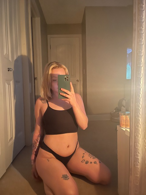 piperrrose OnlyFans - Free Access to 32 Videos & 49 Photos Onlyfans Free Access