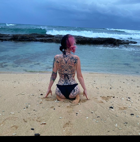 raiinboii OnlyFans - Free Access to 32 Videos & 49 Photos Onlyfans Free Access