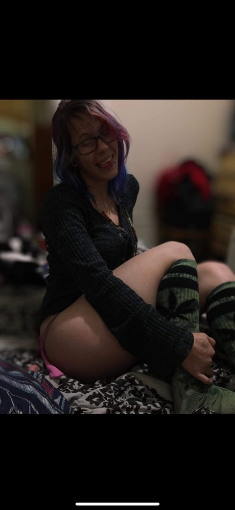 rainbowbrite2517 OnlyFans - Free Access to 32 Videos & 49 Photos Onlyfans Free Access