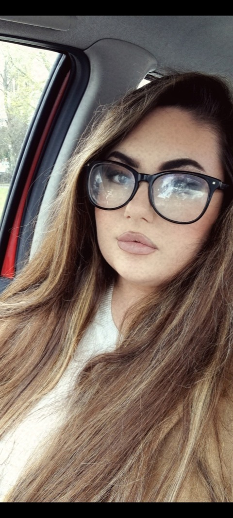 rosalyn98 OnlyFans - Free Access to 32 Videos & 49 Photos Onlyfans Free Access