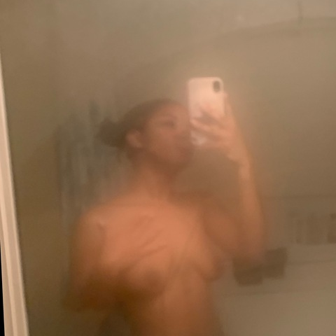 rouxxlette OnlyFans - Free Access to 32 Videos & 49 Photos Onlyfans Free Access