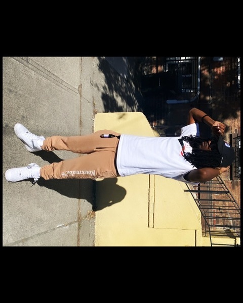 rray845 OnlyFans - Free Access to 32 Videos & 49 Photos Onlyfans Free Access