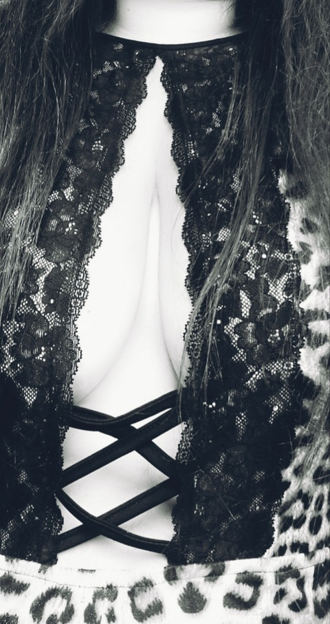 secretrose-92 OnlyFans - Free Access to 32 Videos & 49 Photos Onlyfans Free Access