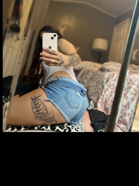 shykimm OnlyFans - Free Access to 32 Videos & 108 Photos Onlyfans Free Access