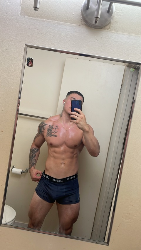 silvatrainss OnlyFans - Free Access to 32 Videos & 49 Photos Onlyfans Free Access