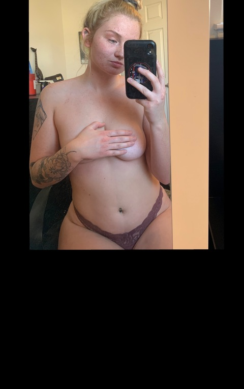 skybabybluee OnlyFans - Free Access to 32 Videos & 49 Photos Onlyfans Free Access