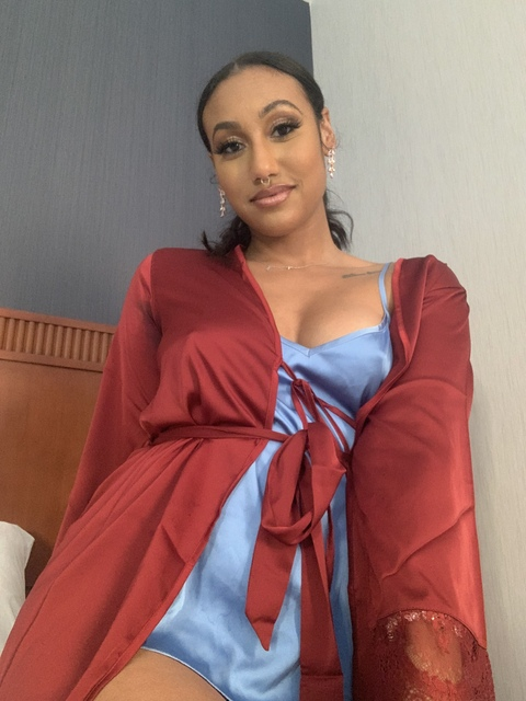 slique OnlyFans - Free Access to 32 Videos & 49 Photos Onlyfans Free Access