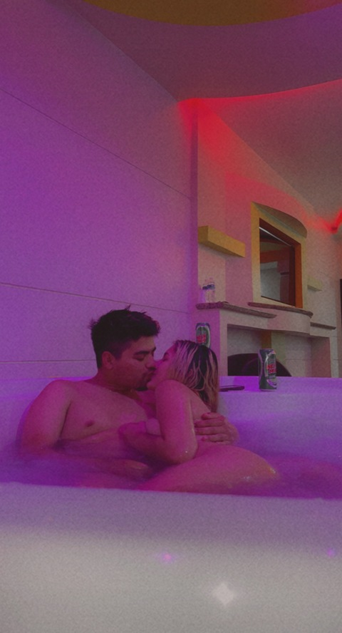 strawberrybabies OnlyFans - Free Access to 32 Videos & 49 Photos Onlyfans Free Access