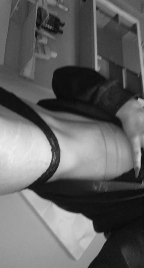 sum420 OnlyFans - Free Access to 32 Videos & 49 Photos Onlyfans Free Access