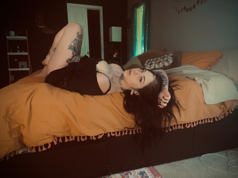 sweetbabyblaze OnlyFans - Free Access to 57 Videos & 544 Photos Onlyfans Free Access