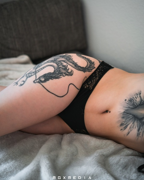 tatque OnlyFans - Free Access to 32 Videos & 49 Photos Onlyfans Free Access