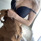 teenytinyblondie avatar