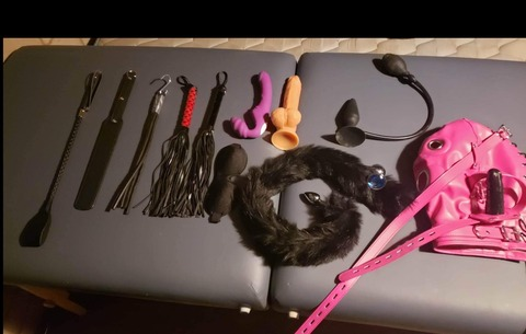 thekinkyzebra OnlyFans - Free Access to 32 Videos & 137 Photos Onlyfans Free Access