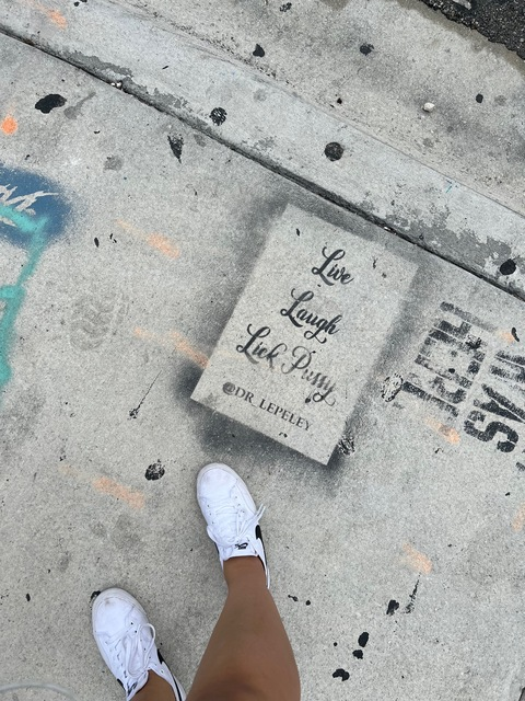 themomyouwantto OnlyFans - Free Access to 32 Videos & 49 Photos Onlyfans Free Access