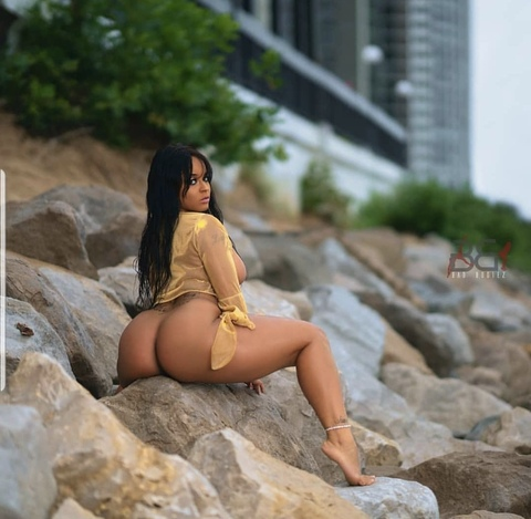 thick_kenya OnlyFans - Free Access to 34 Videos & 49 Photos Onlyfans Free Access