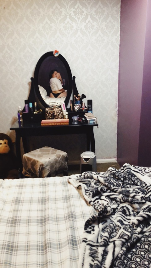 thot4jesus OnlyFans - Free Access to 32 Videos & 49 Photos Onlyfans Free Access