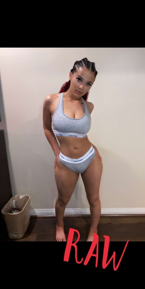 trazyasia OnlyFans - Free Access to 32 Videos & 49 Photos Onlyfans Free Access