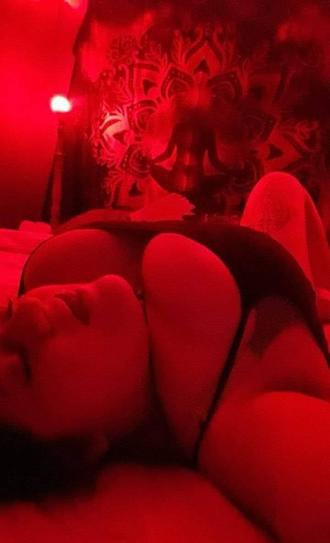 u103048692 OnlyFans - Free Access to 32 Videos & 49 Photos Onlyfans Free Access