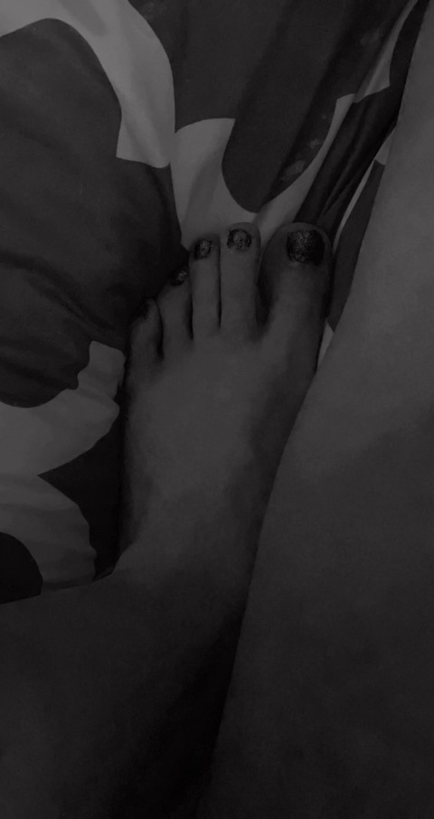 u137020172 OnlyFans - Free Access to 32 Videos & 49 Photos Onlyfans Free Access