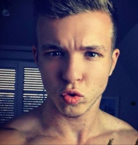 u151067622 OnlyFans - Free Access to 32 Videos & 49 Photos Onlyfans Free Access