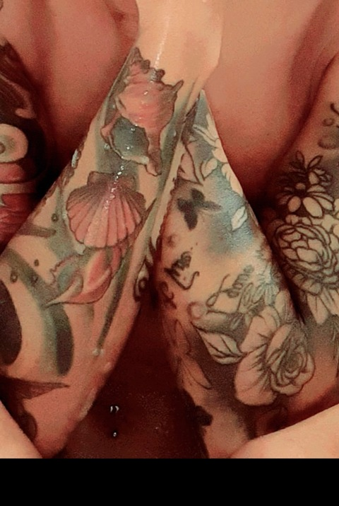 u222236837 OnlyFans - Free Access to 32 Videos & 49 Photos Onlyfans Free Access