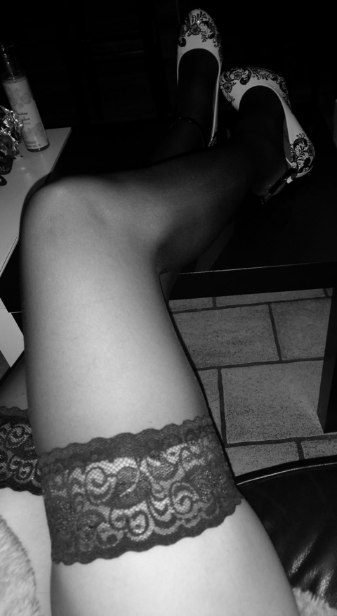 u238178499 OnlyFans - Free Access to 32 Videos & 49 Photos Onlyfans Free Access