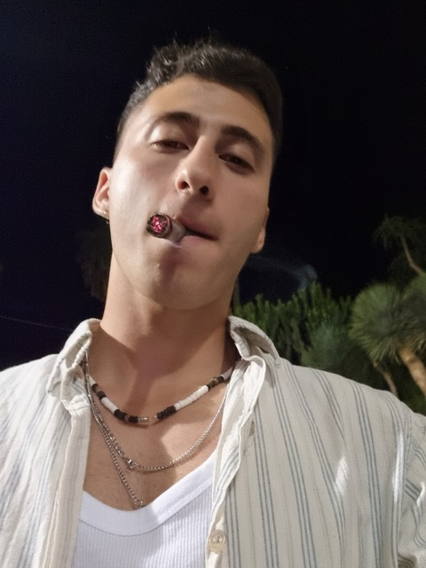 u261524248 OnlyFans - Free Access to 32 Videos & 49 Photos Onlyfans Free Access