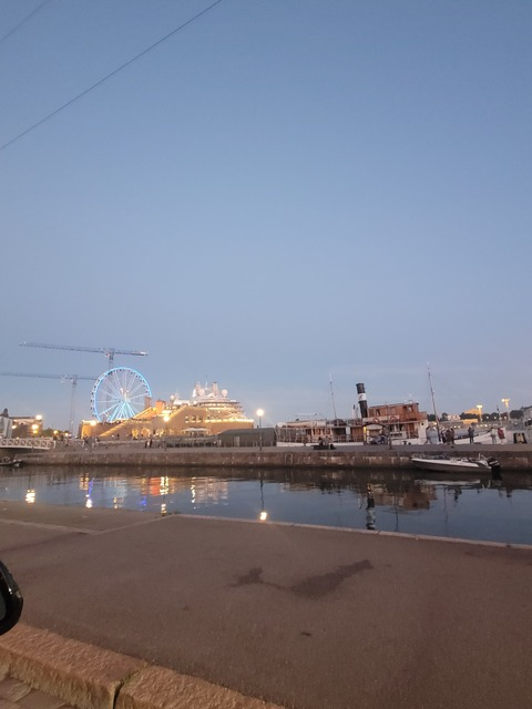 u268114652 OnlyFans - Free Access to 32 Videos & 49 Photos Onlyfans Free Access