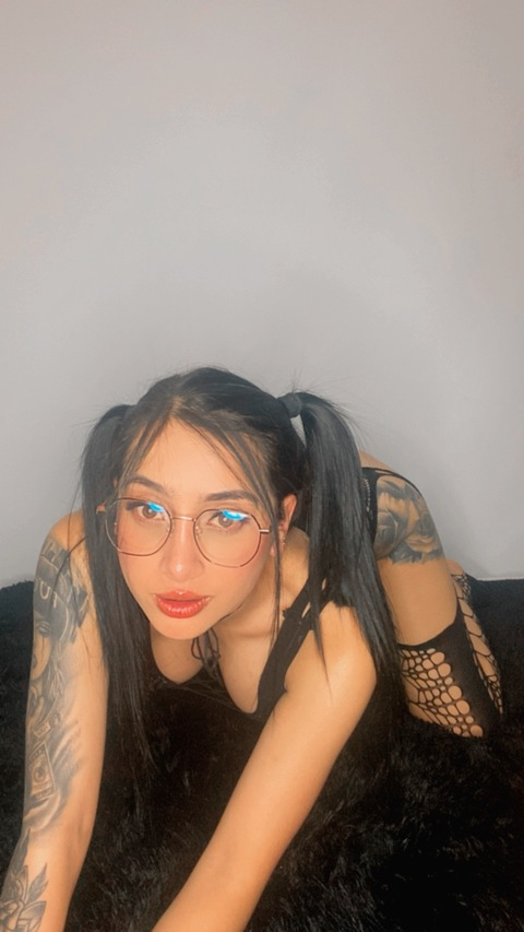 u268380527 OnlyFans - Free Access to 32 Videos & 49 Photos Onlyfans Free Access