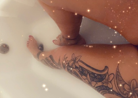 u270838717 OnlyFans - Free Access to 32 Videos & 49 Photos Onlyfans Free Access