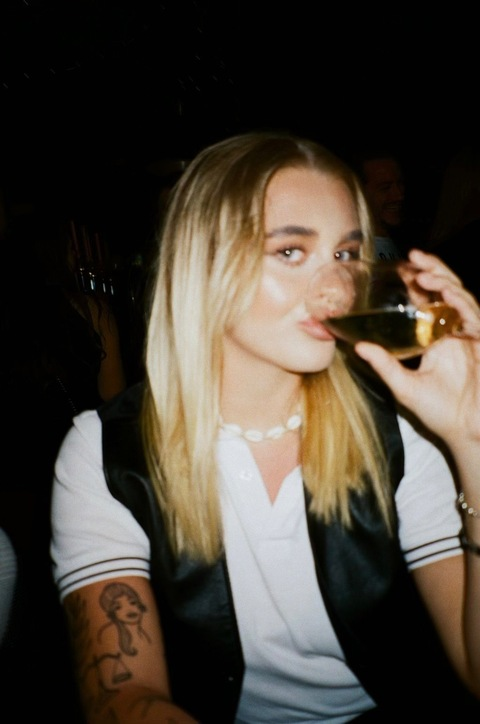 u273325187 OnlyFans - Free Access to 32 Videos & 49 Photos Onlyfans Free Access