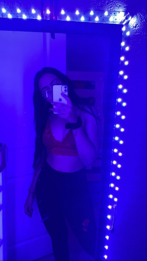 u85316168 OnlyFans - Free Access to 32 Videos & 49 Photos Onlyfans Free Access