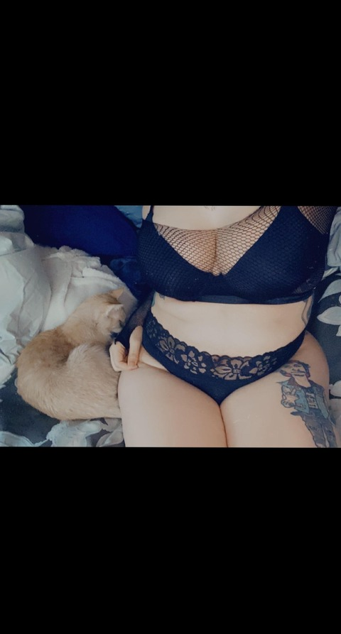 uniquee323 OnlyFans - Free Access to 32 Videos & 49 Photos Onlyfans Free Access