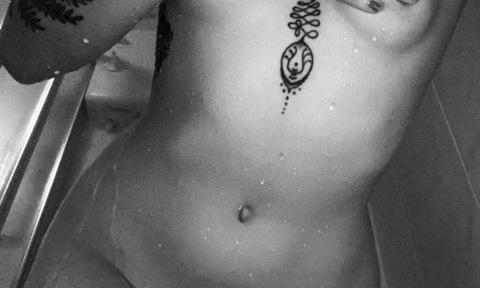 useroatmolk2001 OnlyFans - Free Access to 32 Videos & 213 Photos Onlyfans Free Access