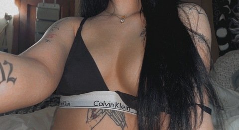 vaidaskye OnlyFans - Free Access to 32 Videos & 49 Photos Onlyfans Free Access