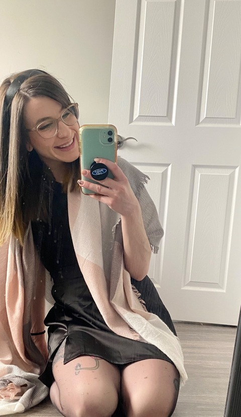 xdeesea OnlyFans - Free Access to 32 Videos & 49 Photos Onlyfans Free Access