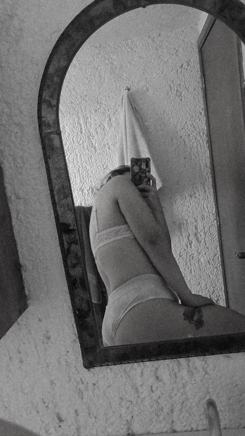 yariss77 OnlyFans - Free Access to 32 Videos & 49 Photos Onlyfans Free Access