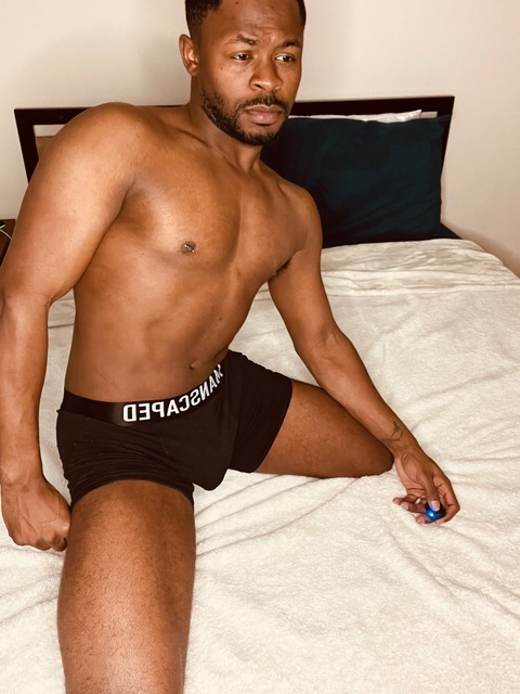 zae96 OnlyFans - Free Access to 32 Videos & 49 Photos Onlyfans Free Access